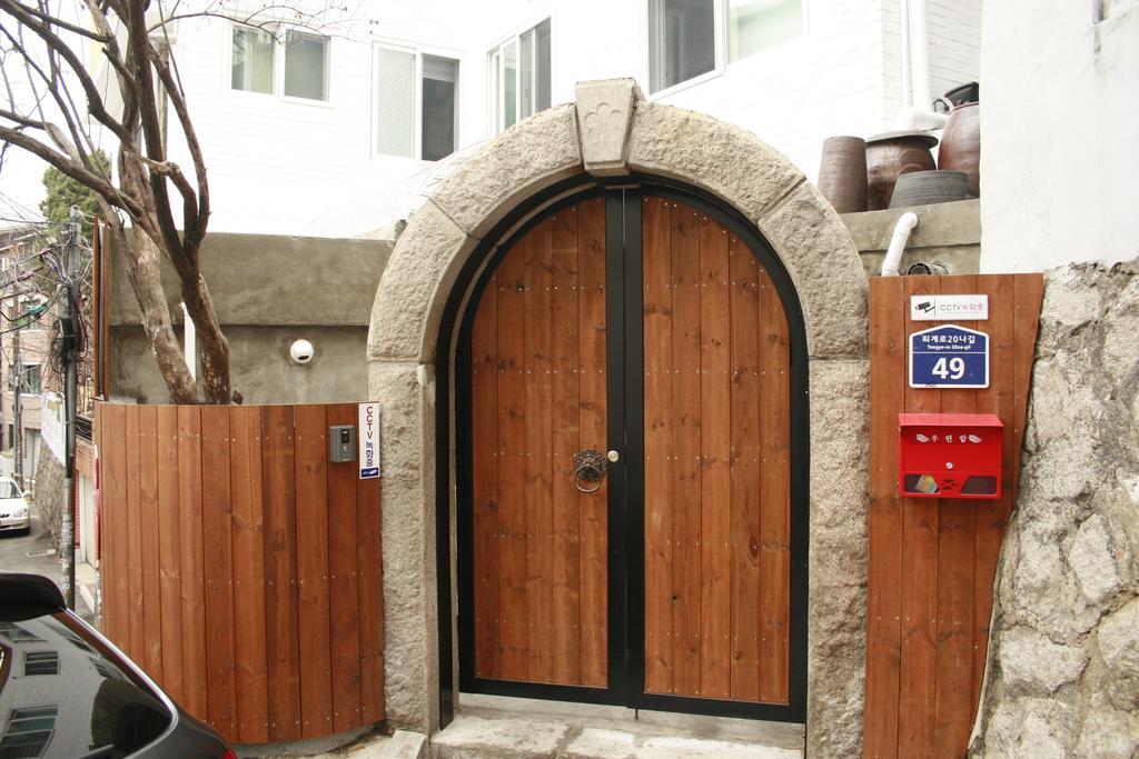 Crib 49 - Foreigner Only 2* Seul